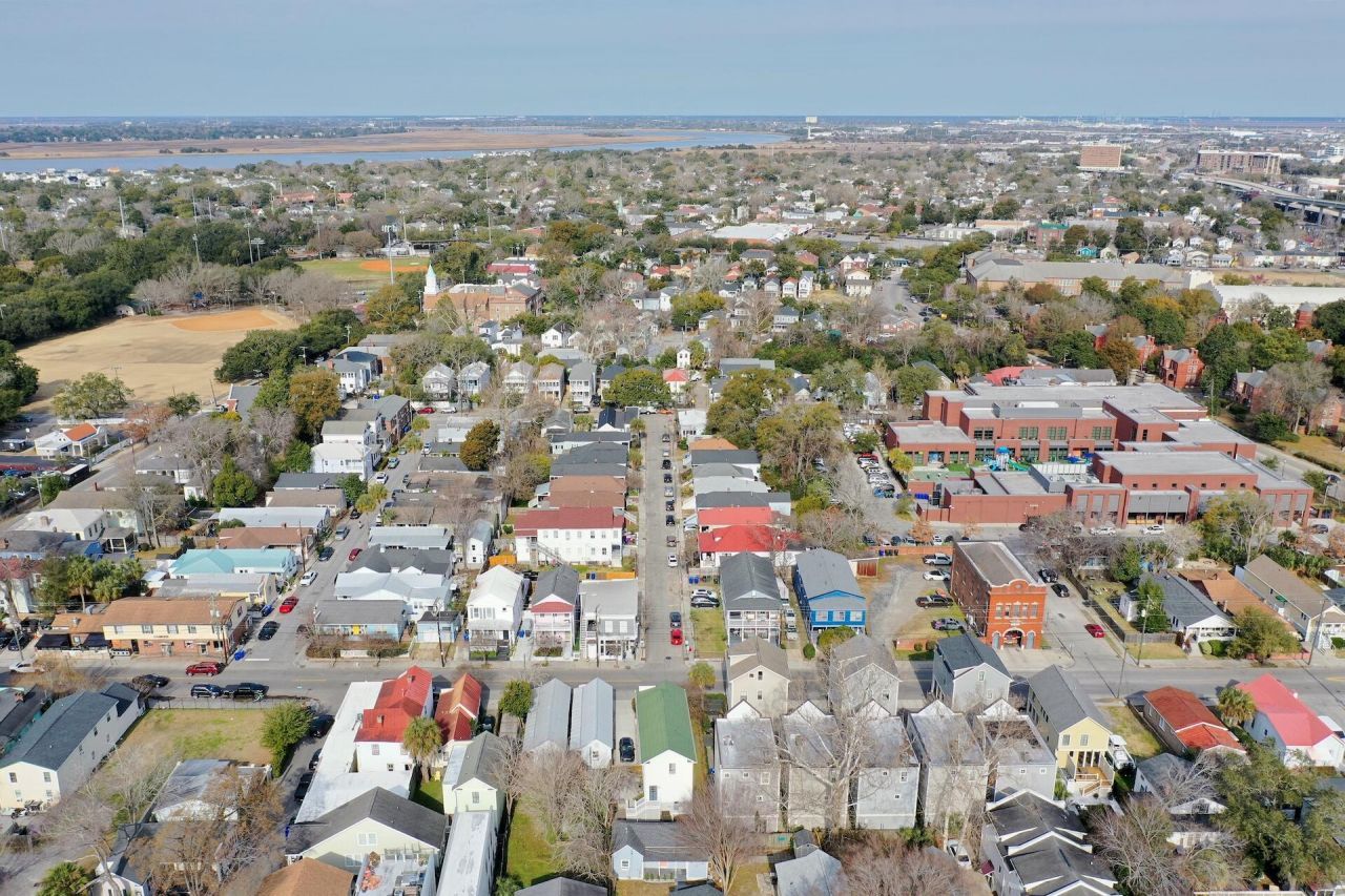 16 B Strawberry Lane Photo 16