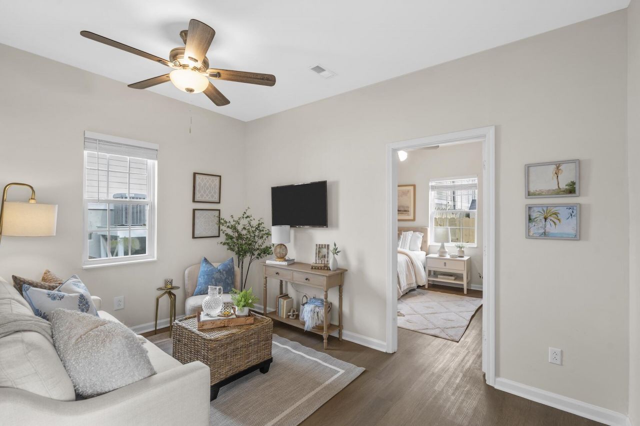 16 B Strawberry Lane Photo 4