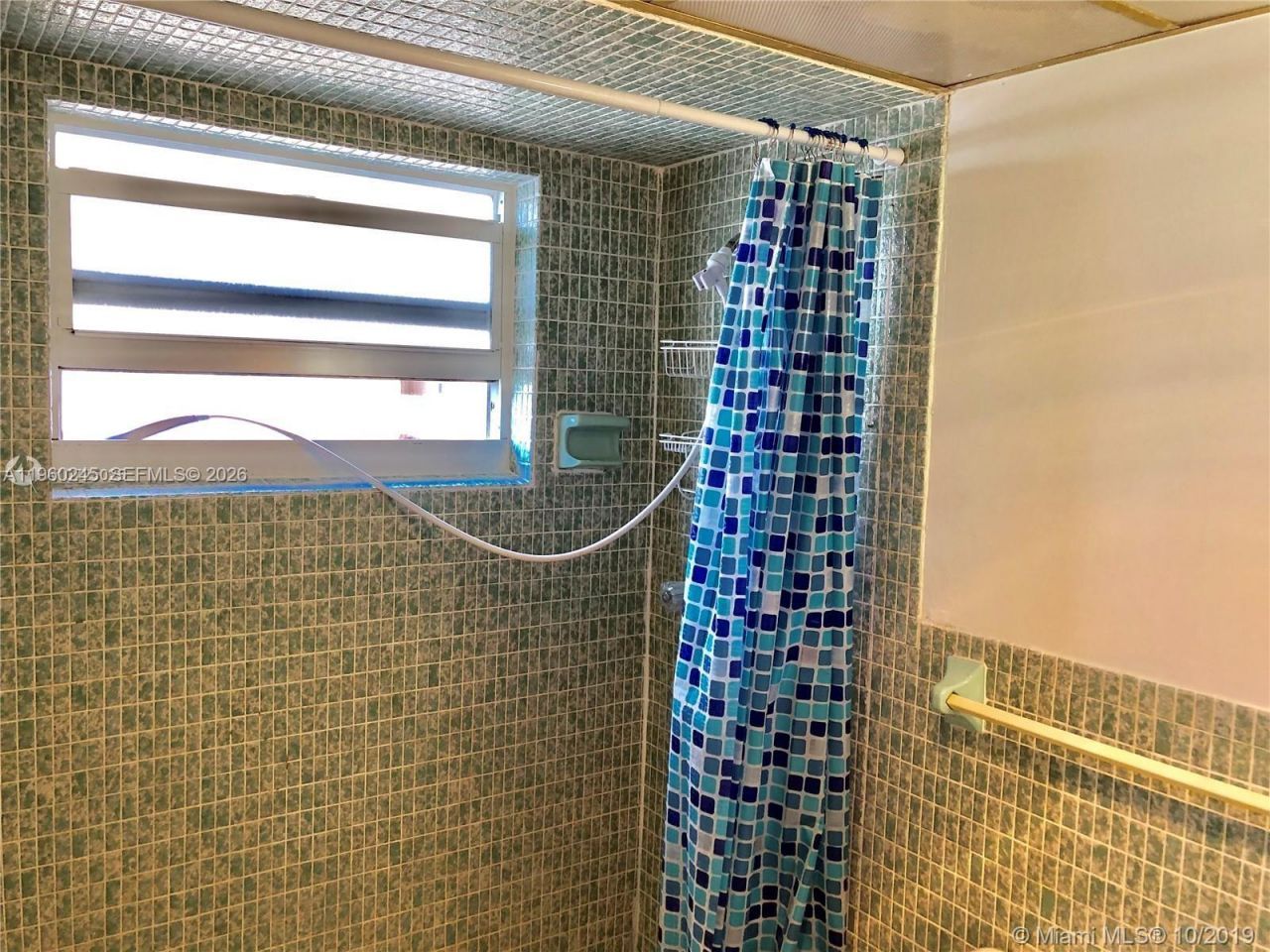 121 Golden Isles Dr , Unit 407, Hallandale Beach, FL 33009 Photo