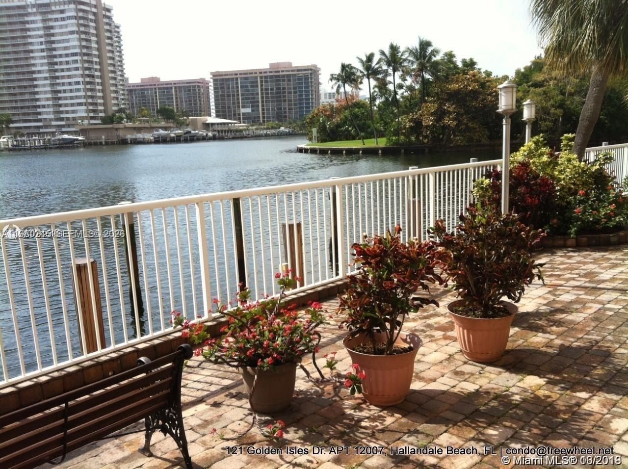 121 Golden Isles Dr , Unit 407, Hallandale Beach, FL 33009 Photo