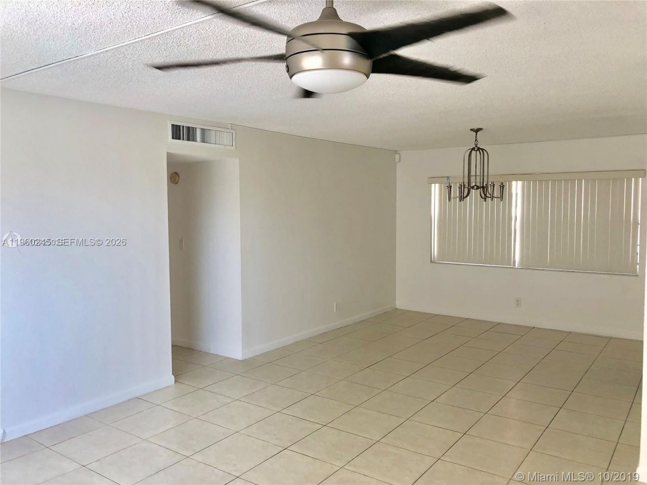 121 Golden Isles Dr , Unit 407, Hallandale Beach, FL 33009 Photo