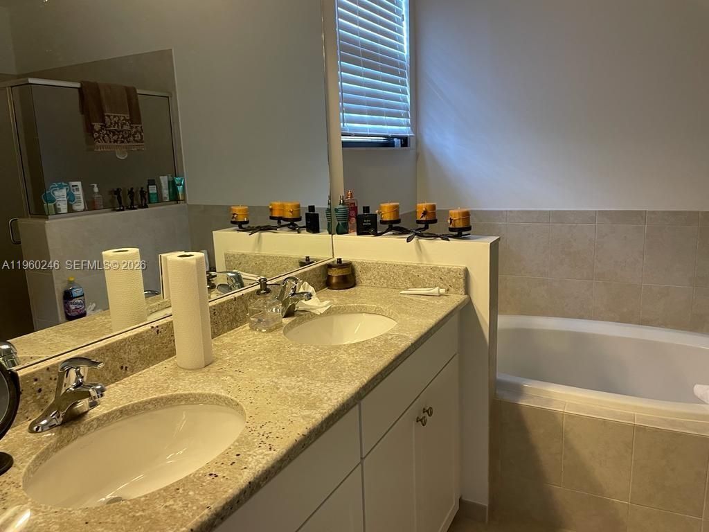 9602 S Town Parc Cir S, Unit 9602, Parkland, FL 33076 Photo