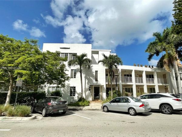 1241 14th St, Unit 8, Miami Beach, FL 33139