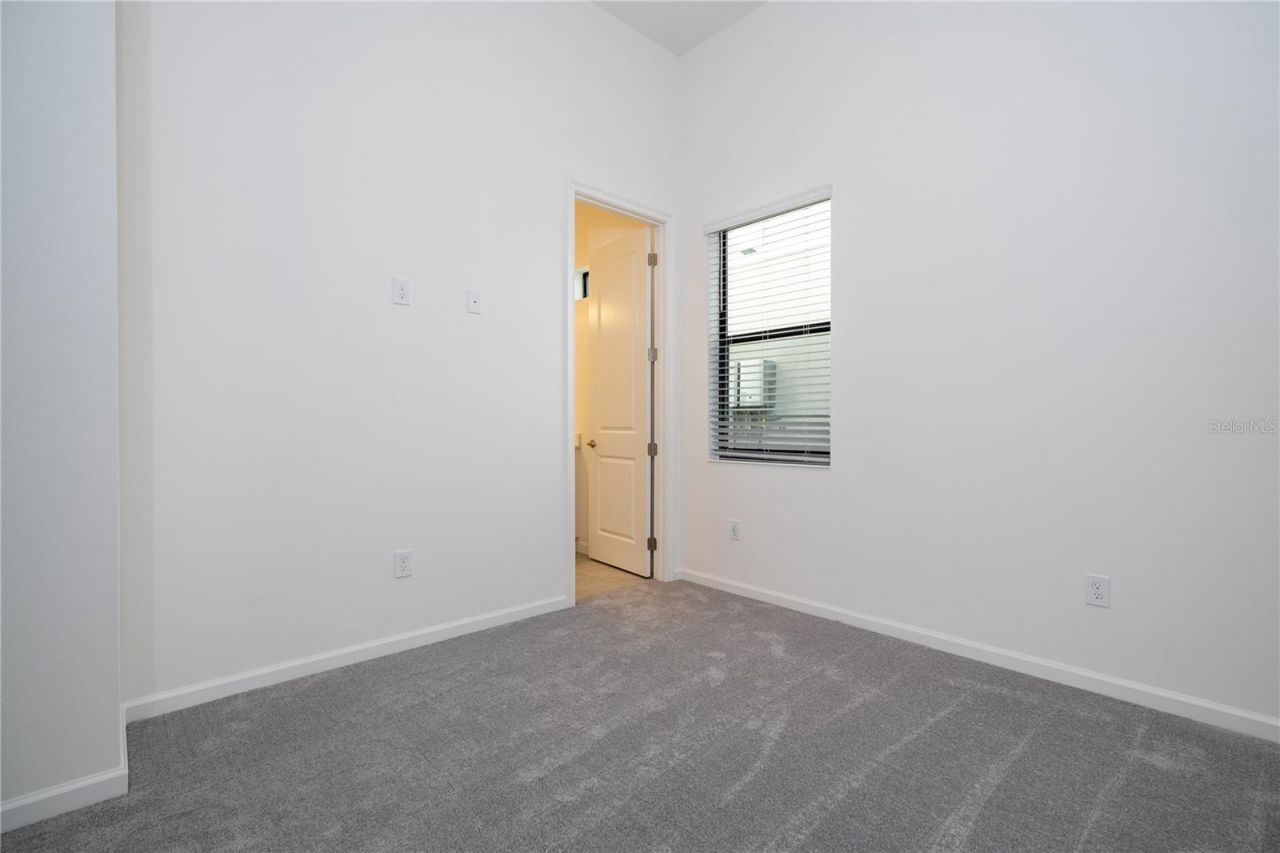 5674 High Seas Drive, Orlando, FL 32821 Photo