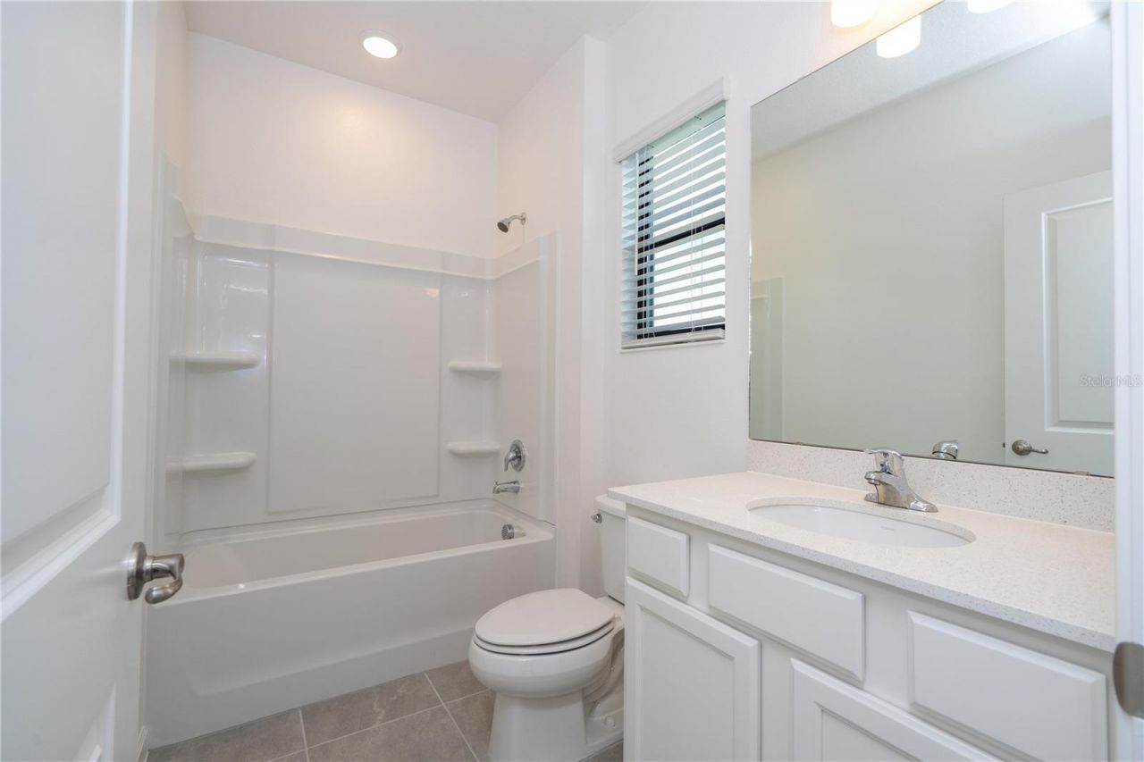 5674 High Seas Drive, Orlando, FL 32821 Photo