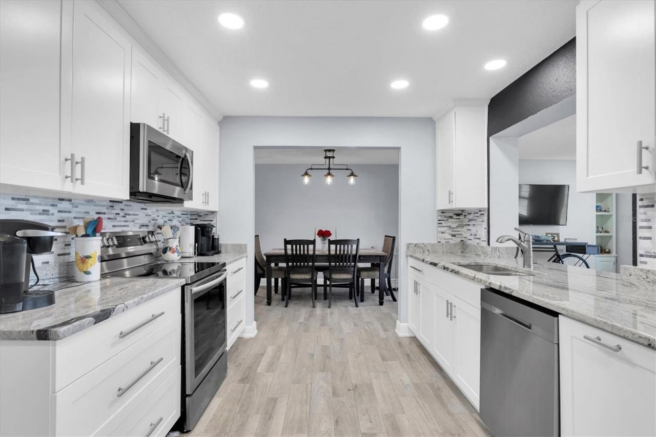 3808 97th Avenue N, Pinellas Park, FL 33782 Photo