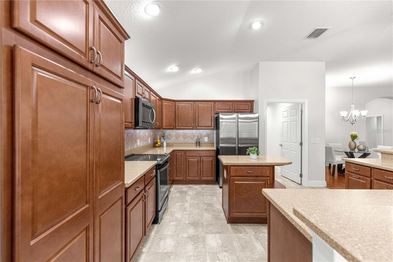 554 Socastee Place, The Villages, FL 32163 Photo