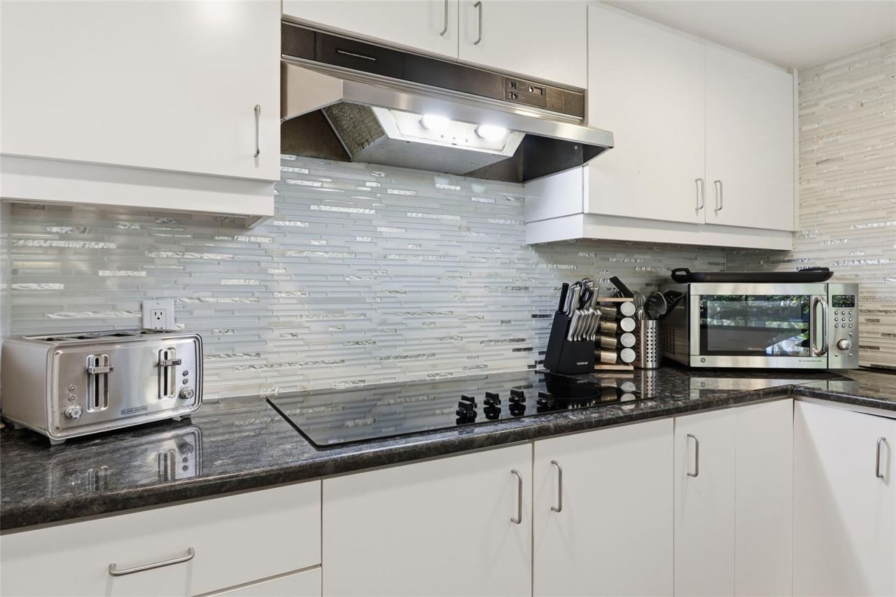 3446 Anglin Drive, Sarasota, FL 34242 Photo