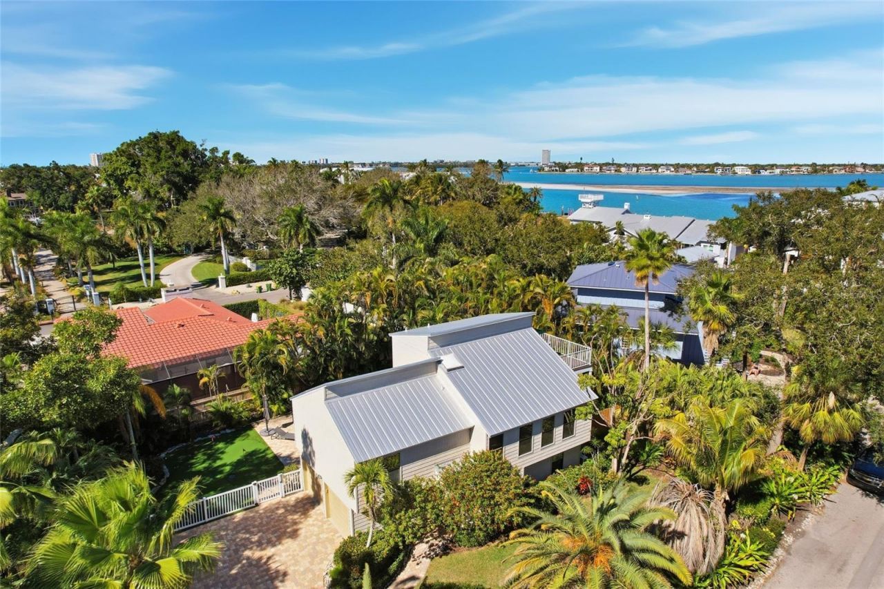 3446 Anglin Drive, Sarasota, FL 34242 Photo