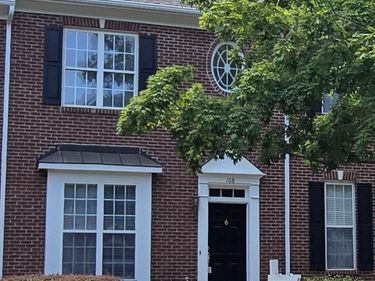 168 Lumina Place, Holly Springs, NC 27540