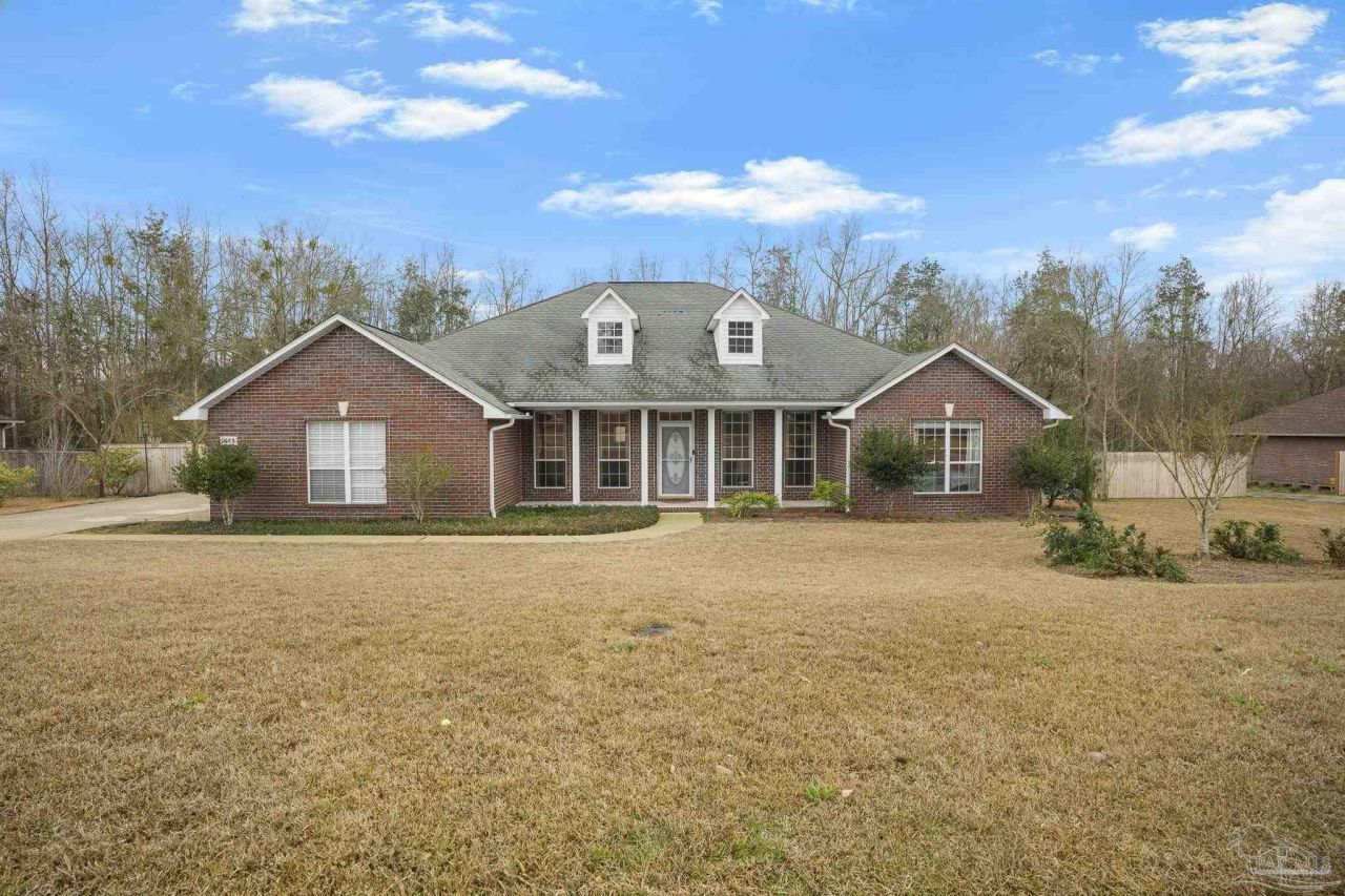 1089 Yellowstone Pass, Cantonment, FL 32533 Main Photo