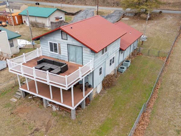 63743 E 202 Road, Wyandotte, OK 74370