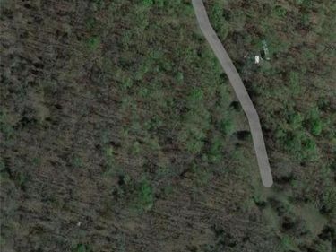 Mo-V Highway, Edwards, MO 65326