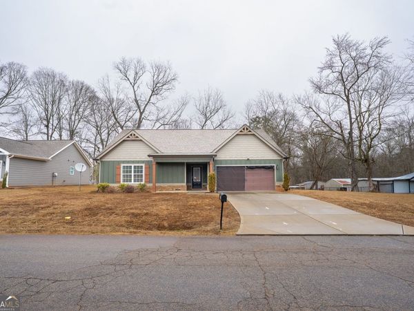 72 S Main Street, Maysville, GA 30558