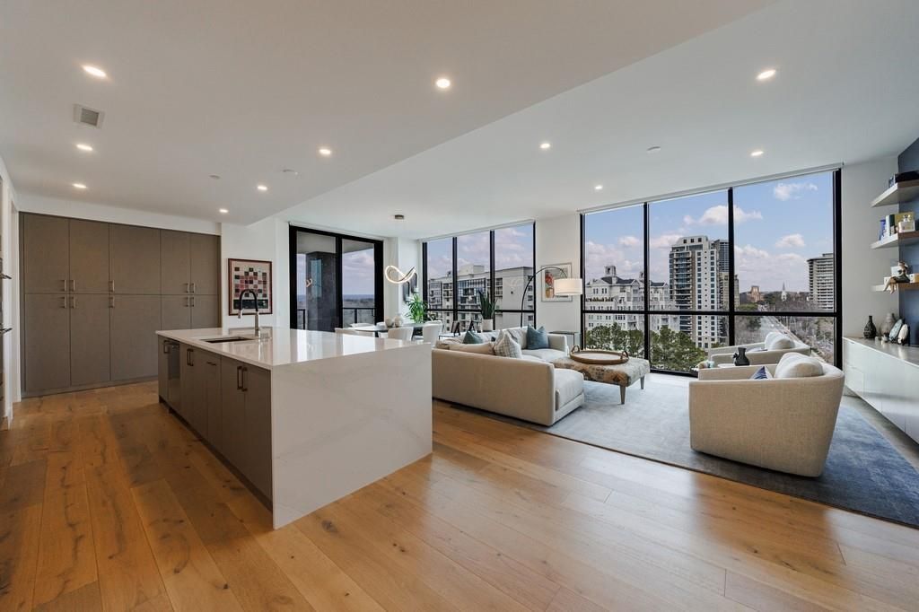 2425 Peachtree Road Ne, Unit 1401, Atlanta, GA 30305 Main Photo