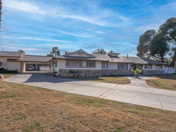 1489 Santa Anita Drive, Las Vegas, NV 89119