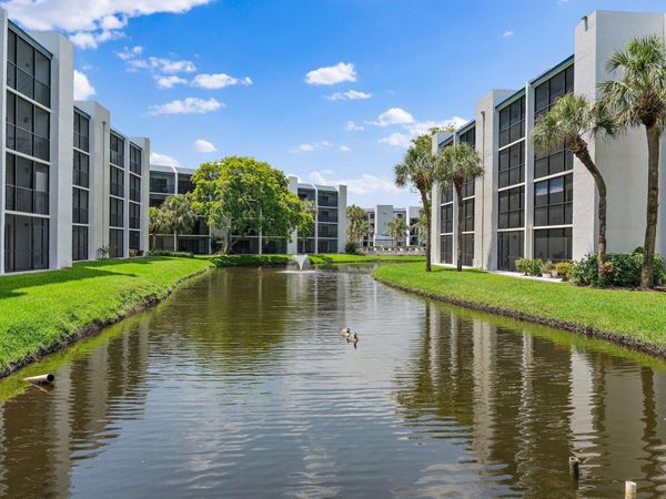 1605 S Us Highway 1, Unit D403, Jupiter, FL 33477