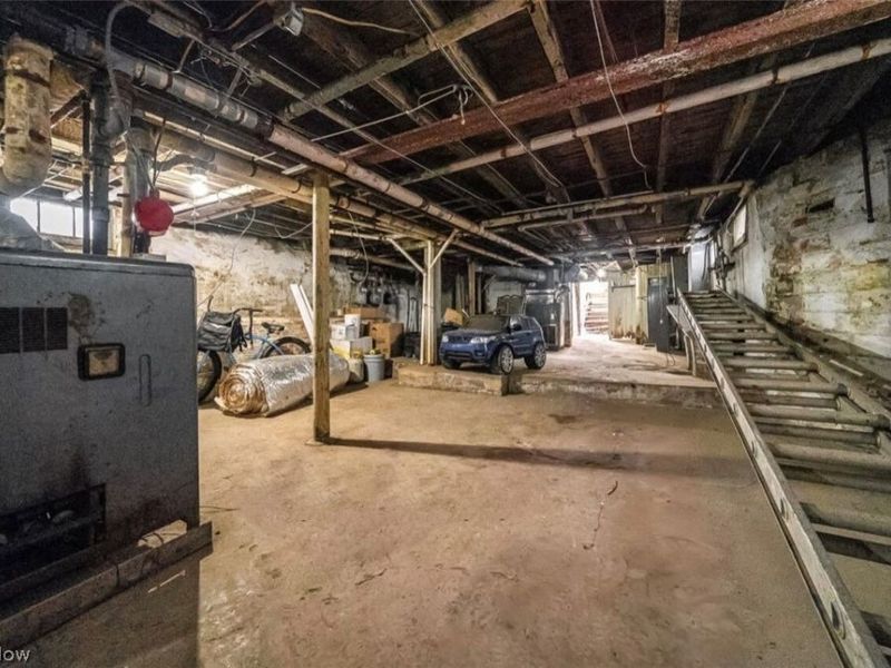 1161 Norwood Road, Cleveland, OH 44103 Photo 37