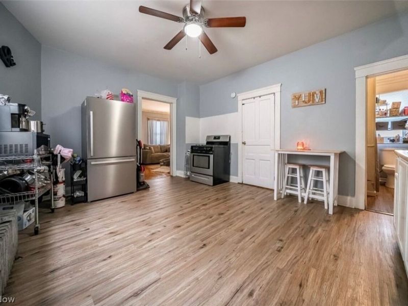 1161 Norwood Road, Cleveland, OH 44103 Photo 8