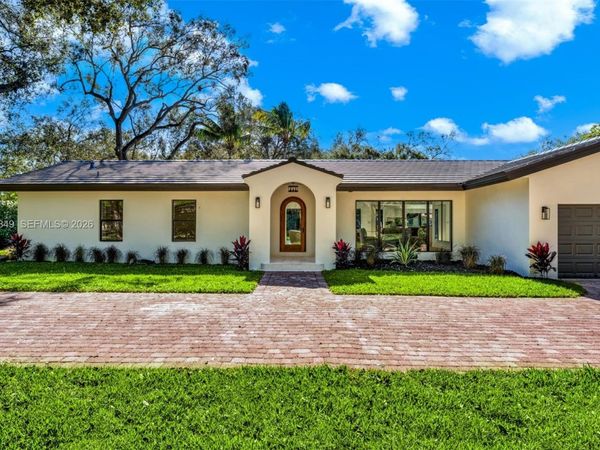 6650 SW 127th St, Pinecrest, FL 33156