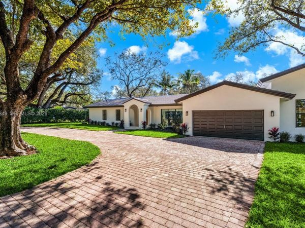 6650 SW 127th St, Pinecrest, FL 33156