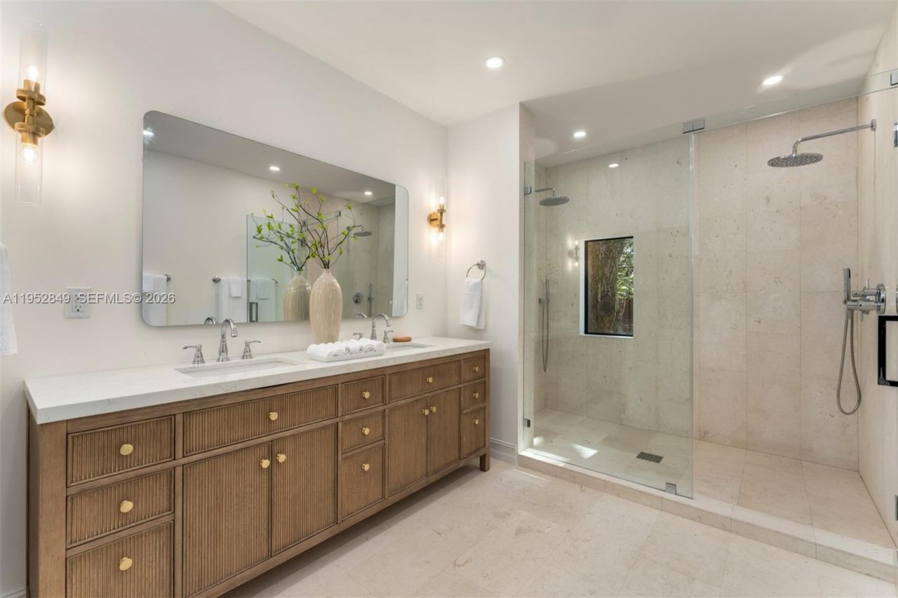 6650 SW 127th St, Pinecrest, FL 33156 Photo