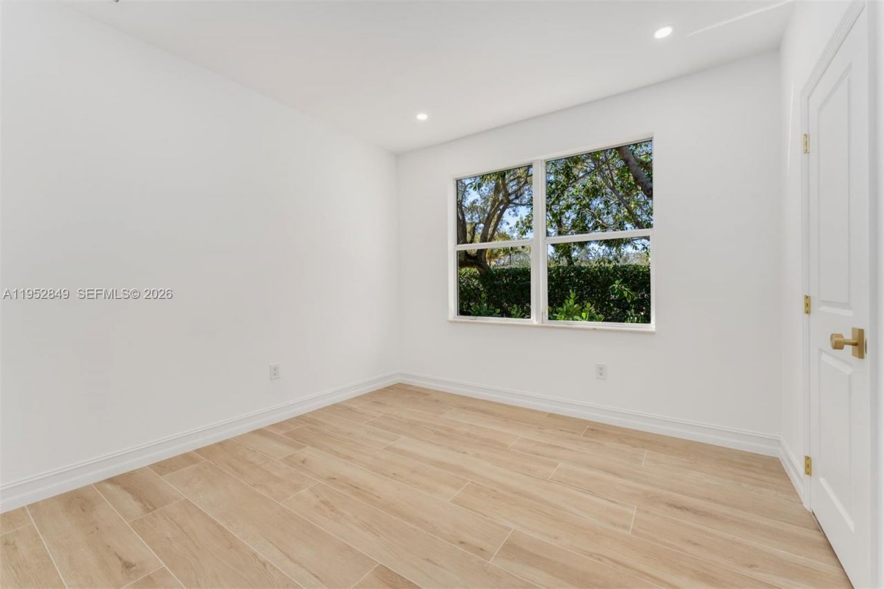 6650 SW 127th St, Pinecrest, FL 33156 Photo