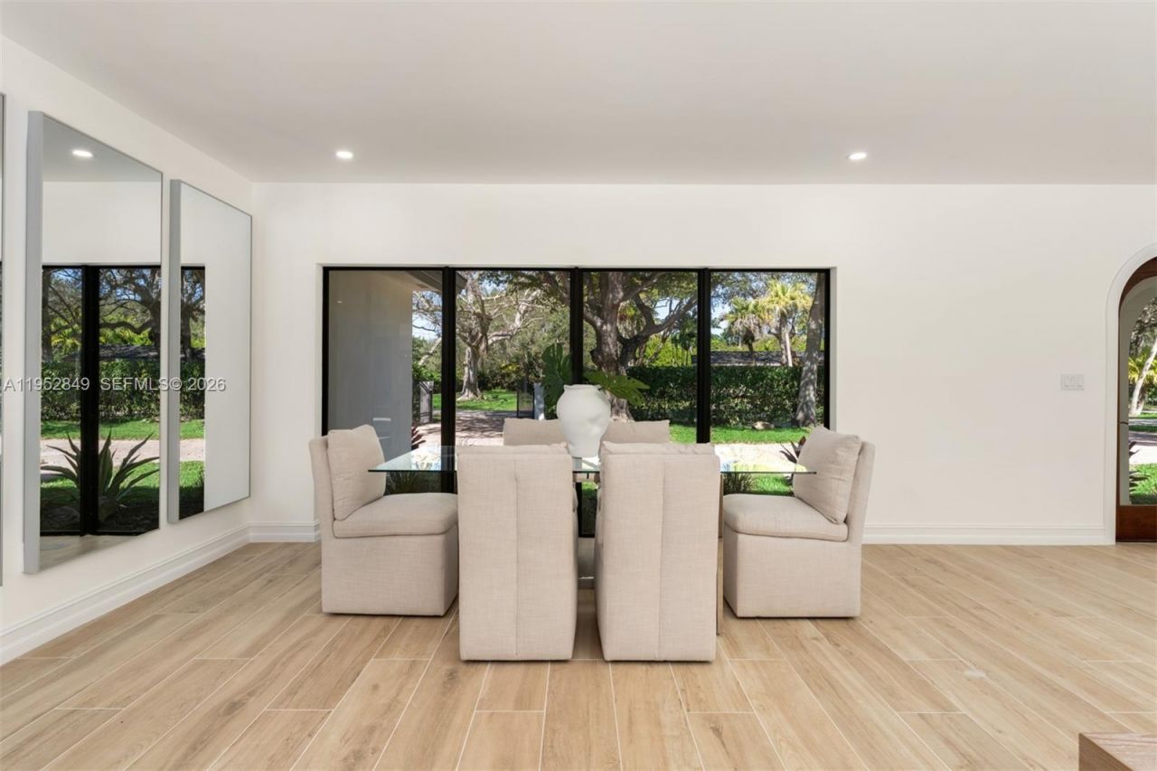 6650 SW 127th St, Pinecrest, FL 33156 Photo