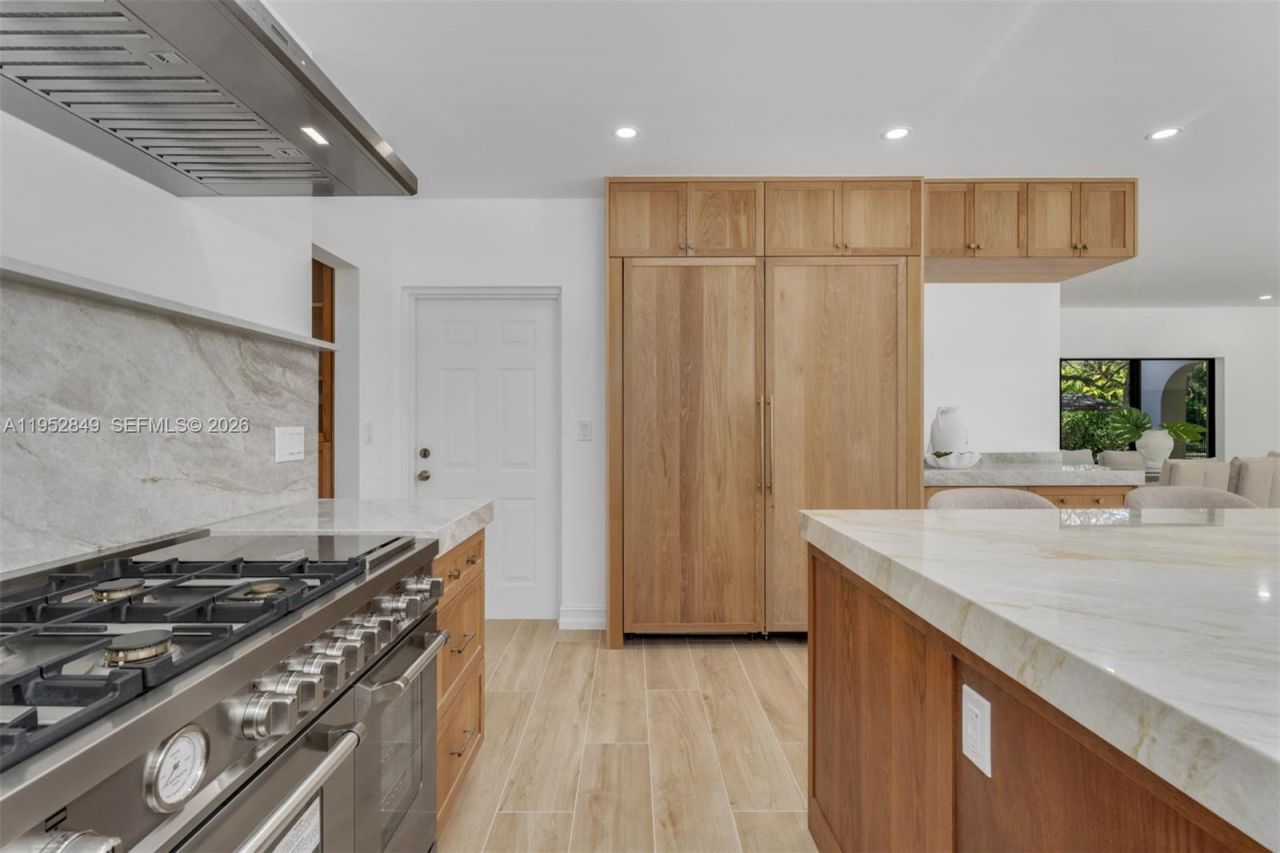 6650 SW 127th St, Pinecrest, FL 33156 Photo