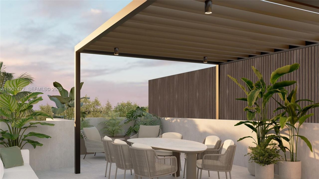 1017 SW 13th Ct, Miami, FL 33135 Photo