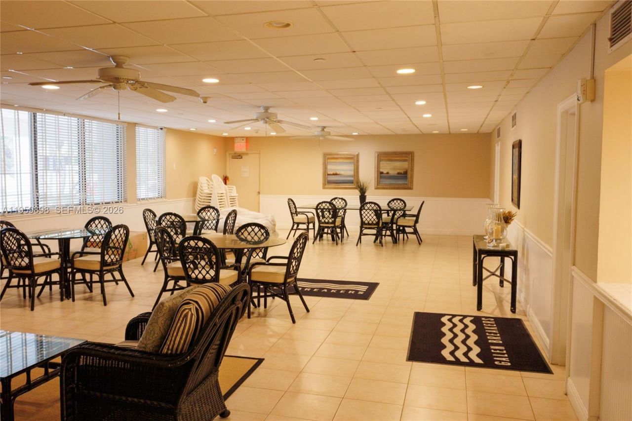 550 Ocean Dr, Unit 8B, Key Biscayne, FL 33149 Photo