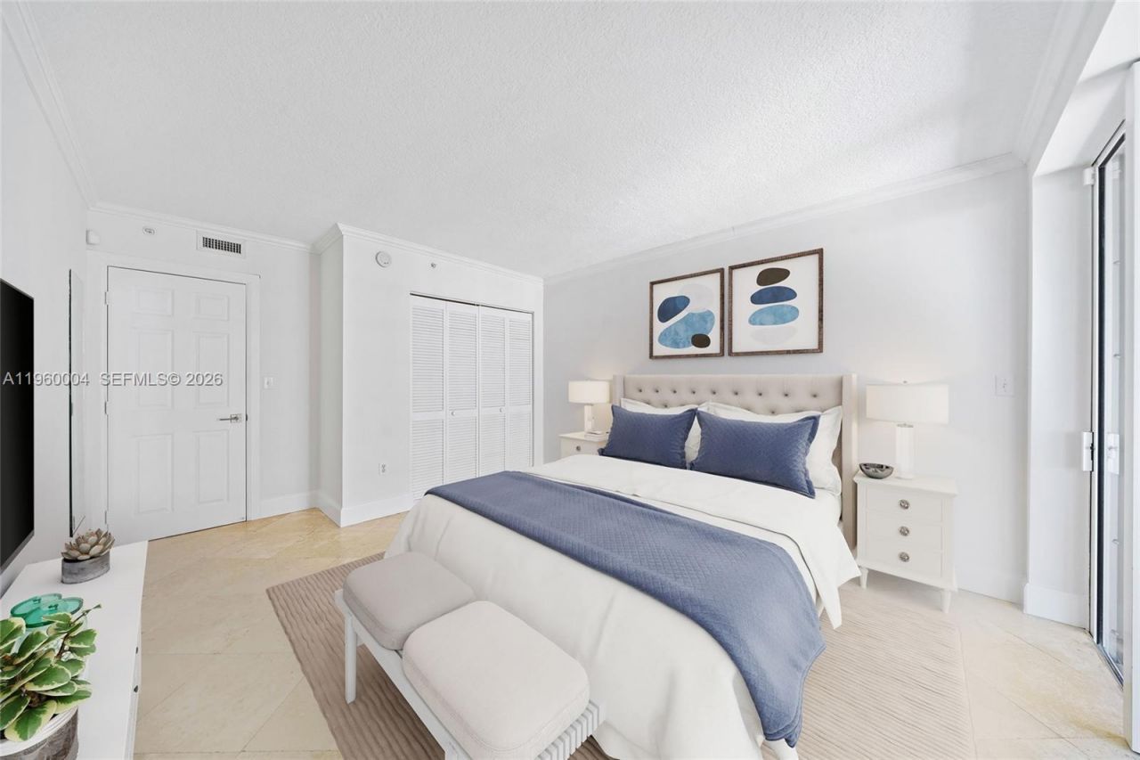 2951 S Bayshore Dr, Unit PH-3, Miami, FL 33133 Photo