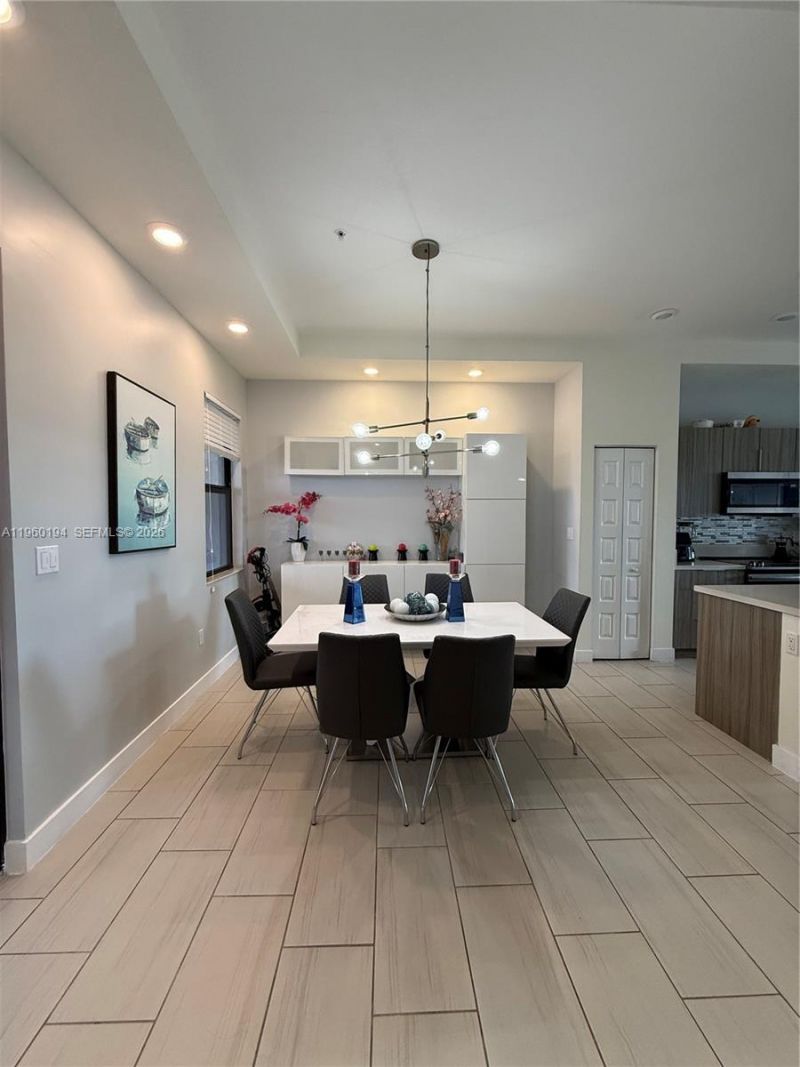 7815 NW 104th Ave , Unit 32, Doral, FL 33178 Photo