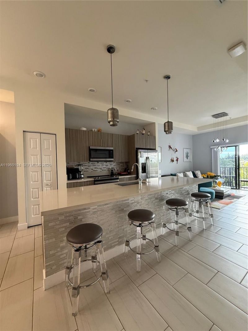 7815 NW 104th Ave , Unit 32, Doral, FL 33178 Photo