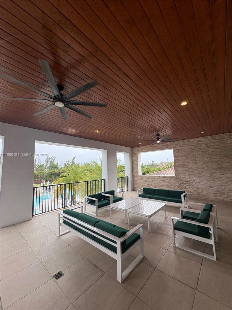 7815 NW 104th Ave , Unit 32, Doral, FL 33178 Photo