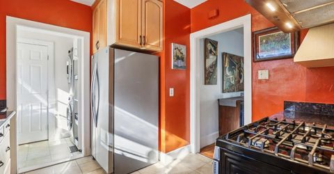 3170 Carly Way, Sacramento, CA 95816 Photo