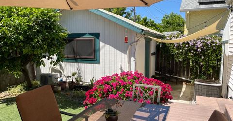 3170 Carly Way, Sacramento, CA 95816 Photo