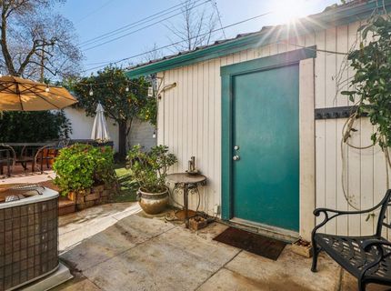 3170 Carly Way, Sacramento, CA 95816 Photo