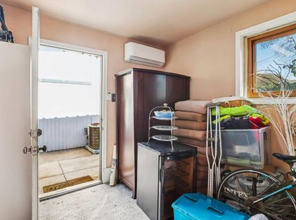 3170 Carly Way, Sacramento, CA 95816 Photo