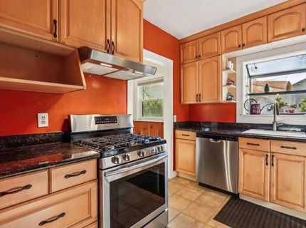 3170 Carly Way, Sacramento, CA 95816 Photo