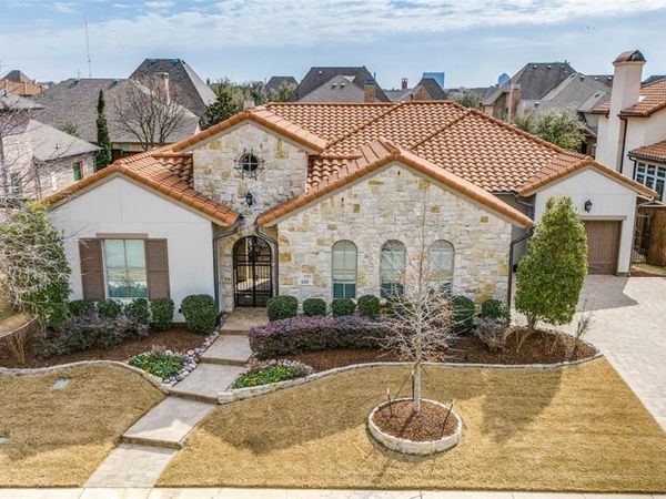 628 Creekway Drive, Irving, TX 75039