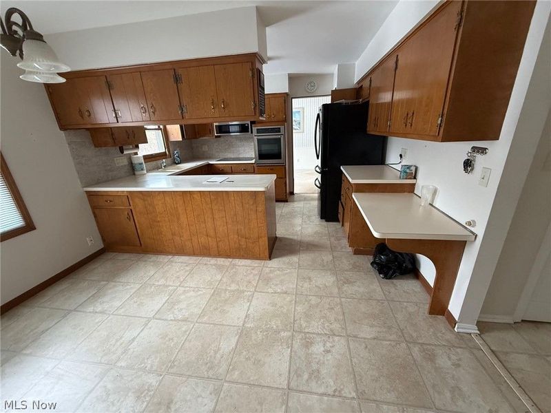 1026 Joy Oval, Independence, OH 44131 Photo 15