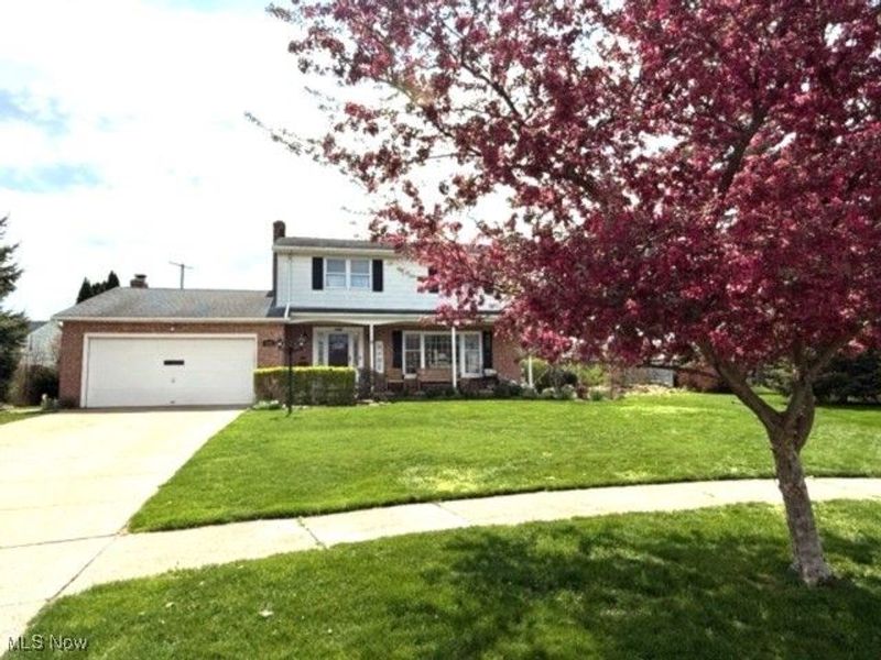 1026 Joy Oval, Independence, OH 44131 Photo 2