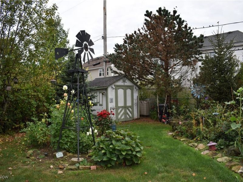 1026 Joy Oval, Seven Hills, OH 44131 Photo 37