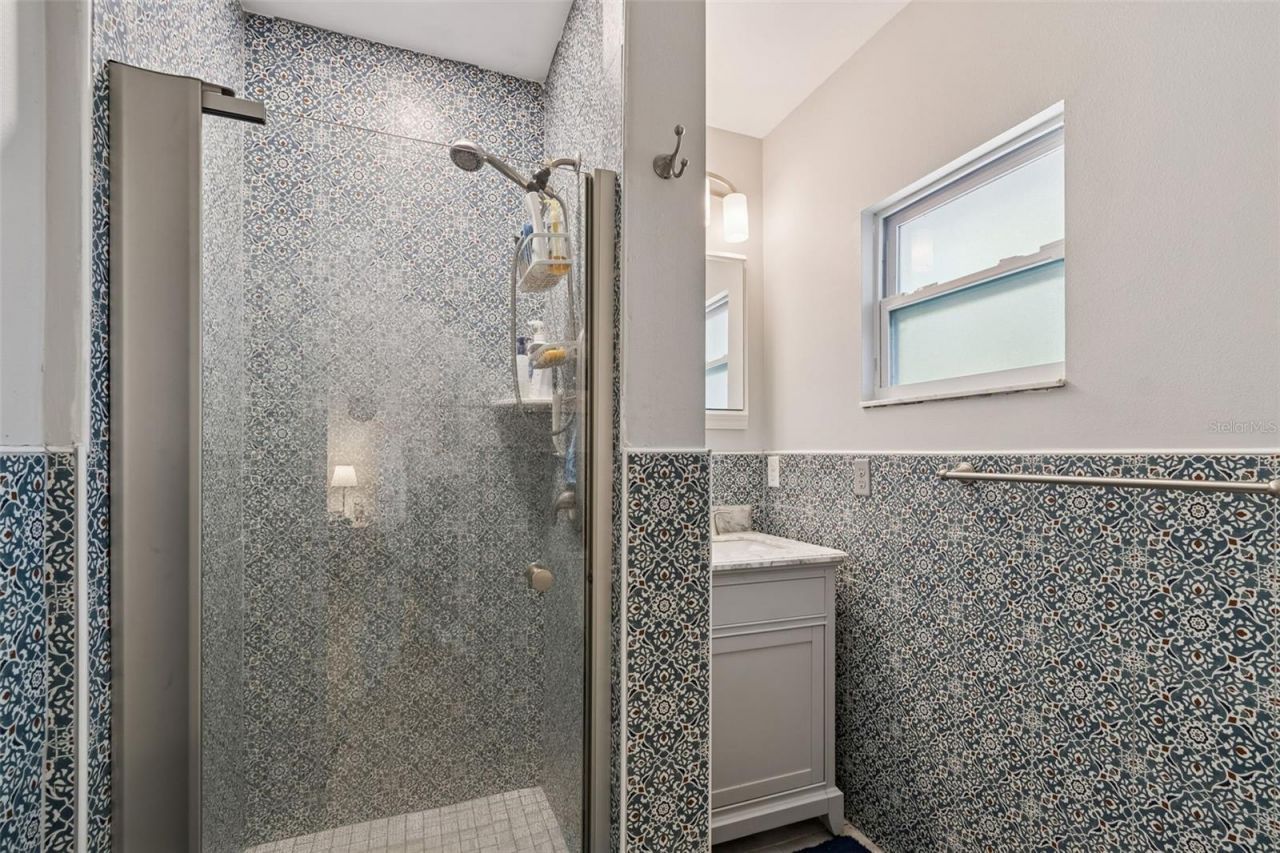 2517 3rd Avenue N, Saint Petersburg, FL 33713 Photo