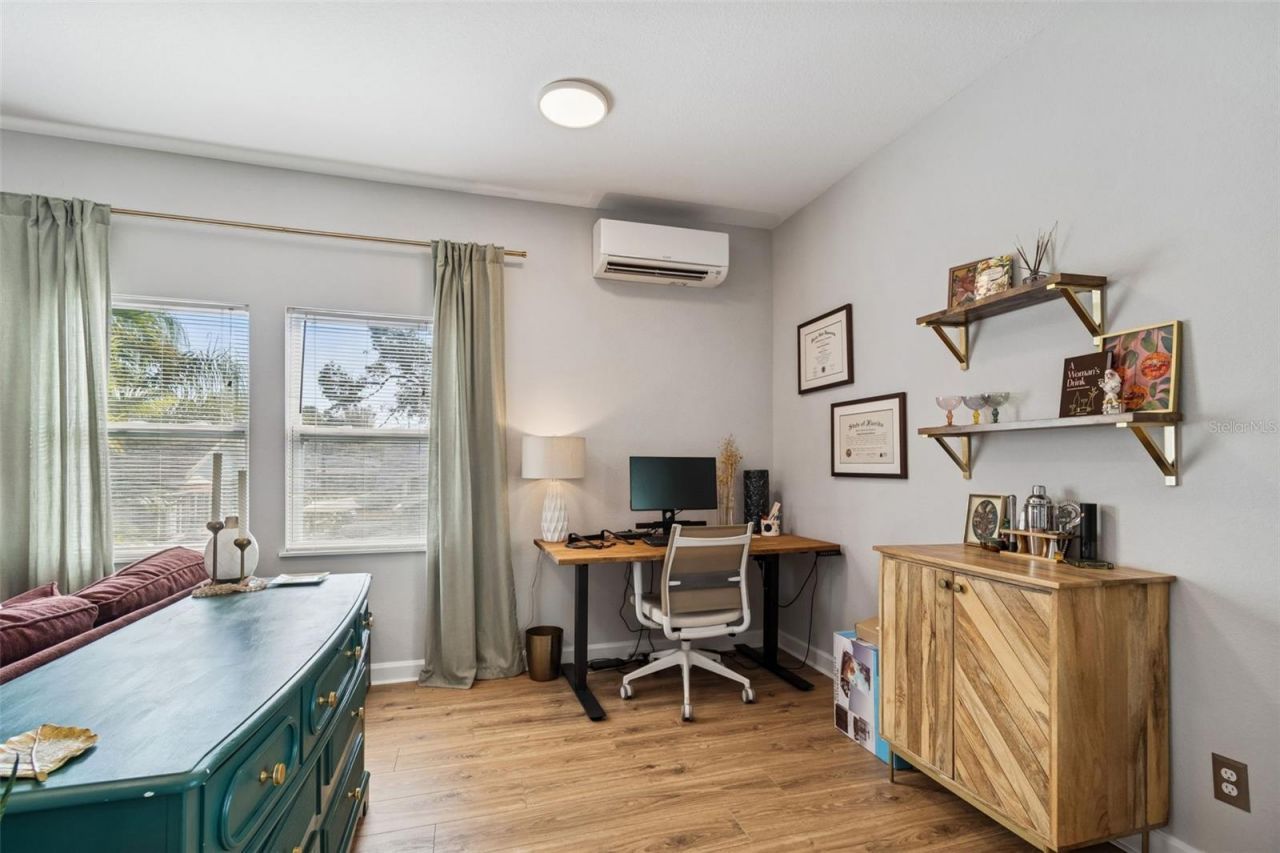 2517 3rd Avenue N, Saint Petersburg, FL 33713 Photo