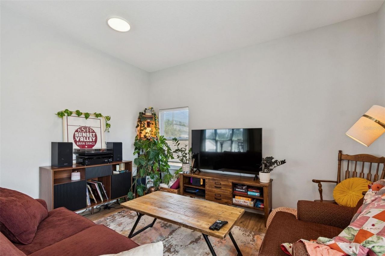 2517 3rd Avenue N, Saint Petersburg, FL 33713 Photo