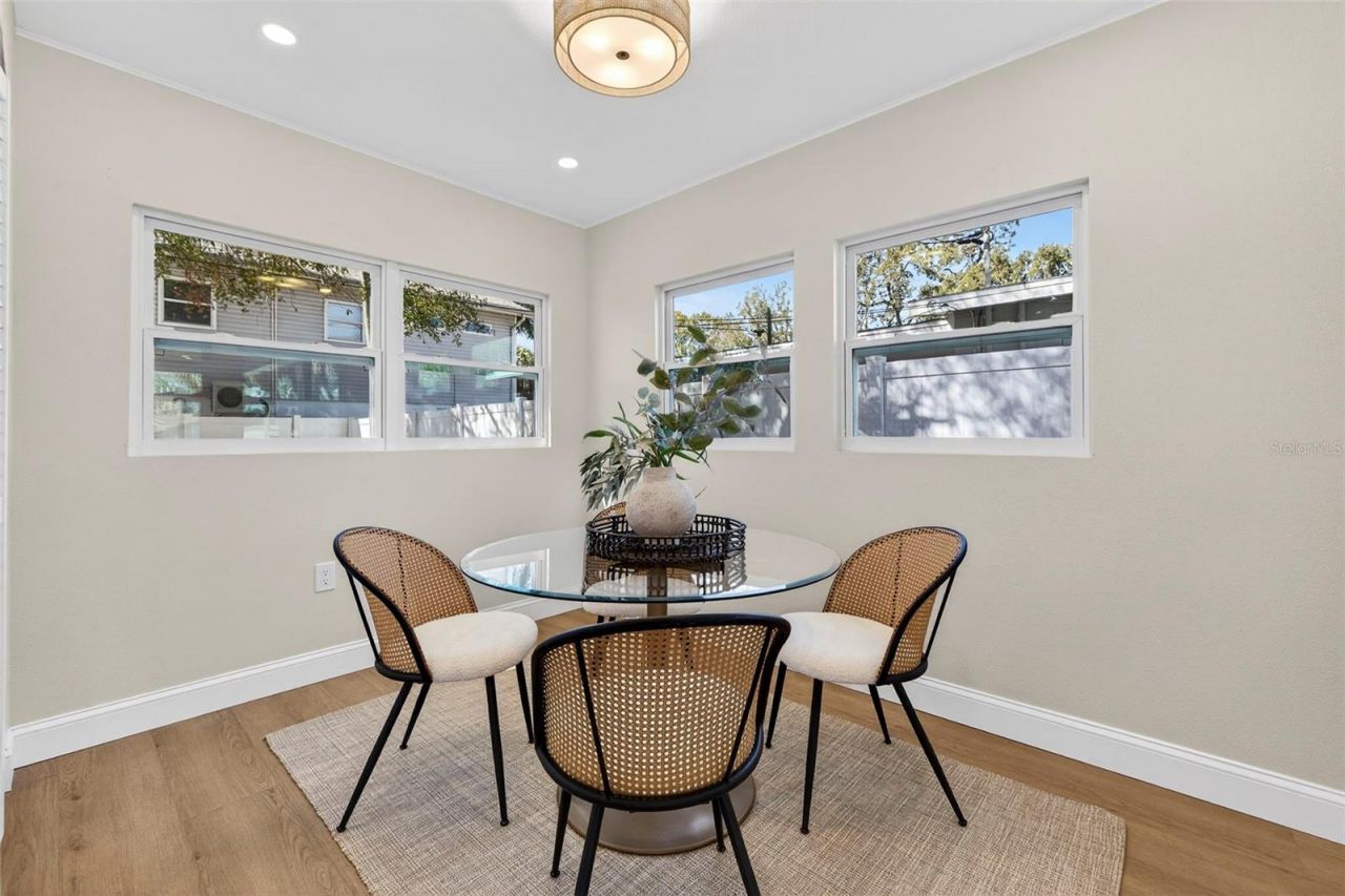 5018 Chancellor Street Ne, Saint Petersburg, FL 33703 Photo