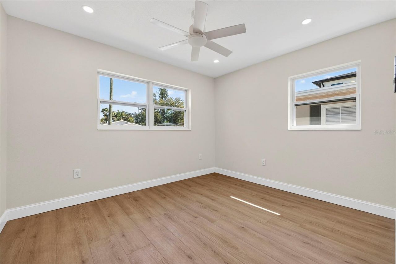 5018 Chancellor Street Ne, Saint Petersburg, FL 33703 Photo