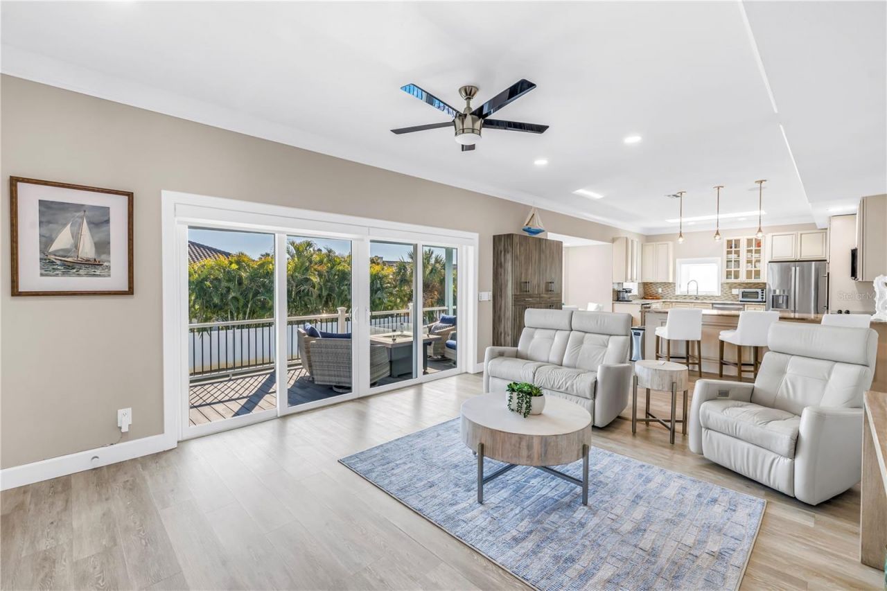 289 8th Avenue N, Tierra Verde, FL 33715 Photo